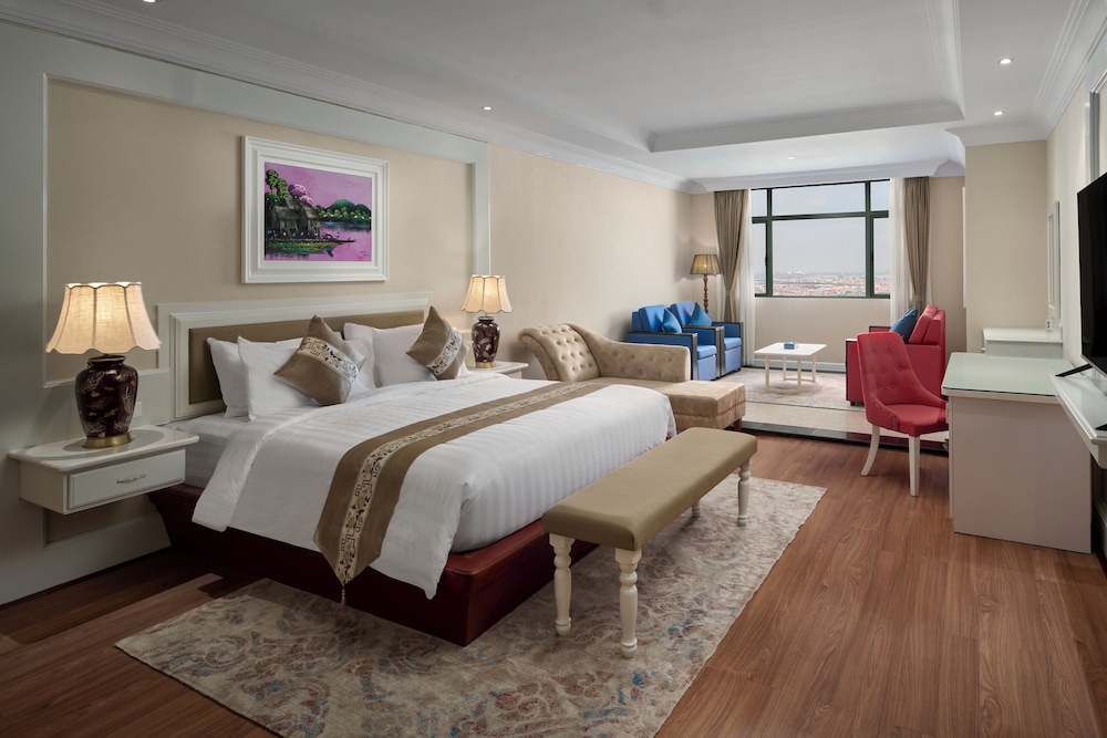 Wyndham Grand Phnom Penh Capital 20/68