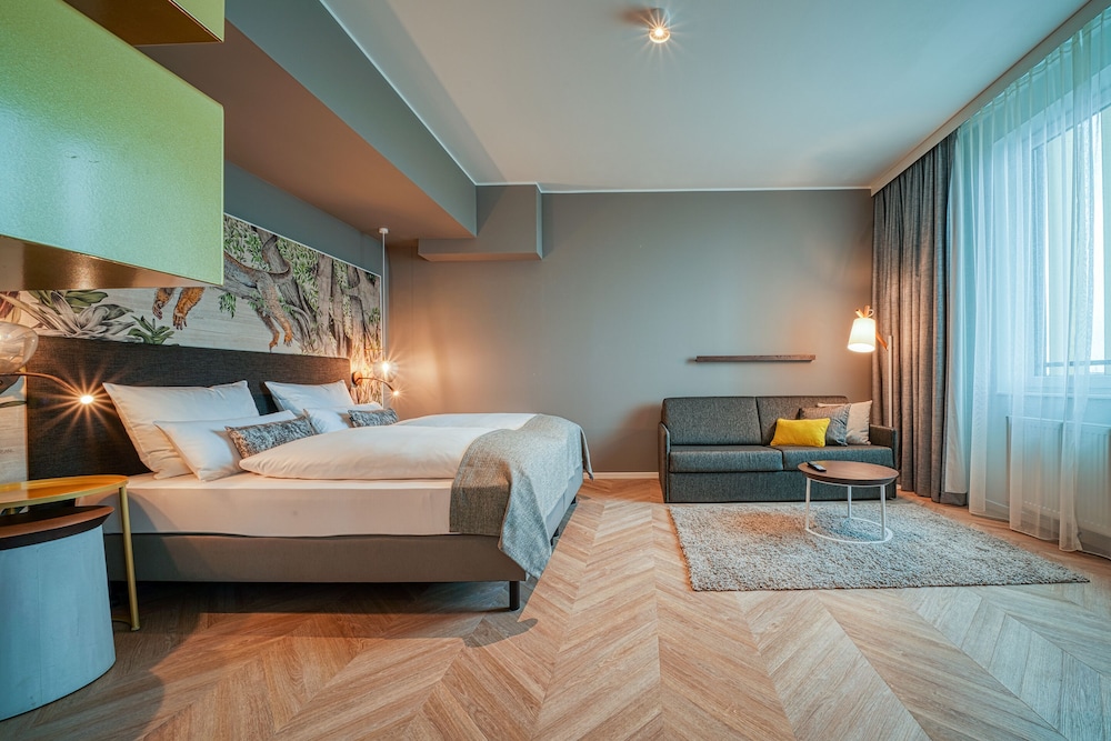 Vienna House Easy by Wyndham Augsburg 20/55