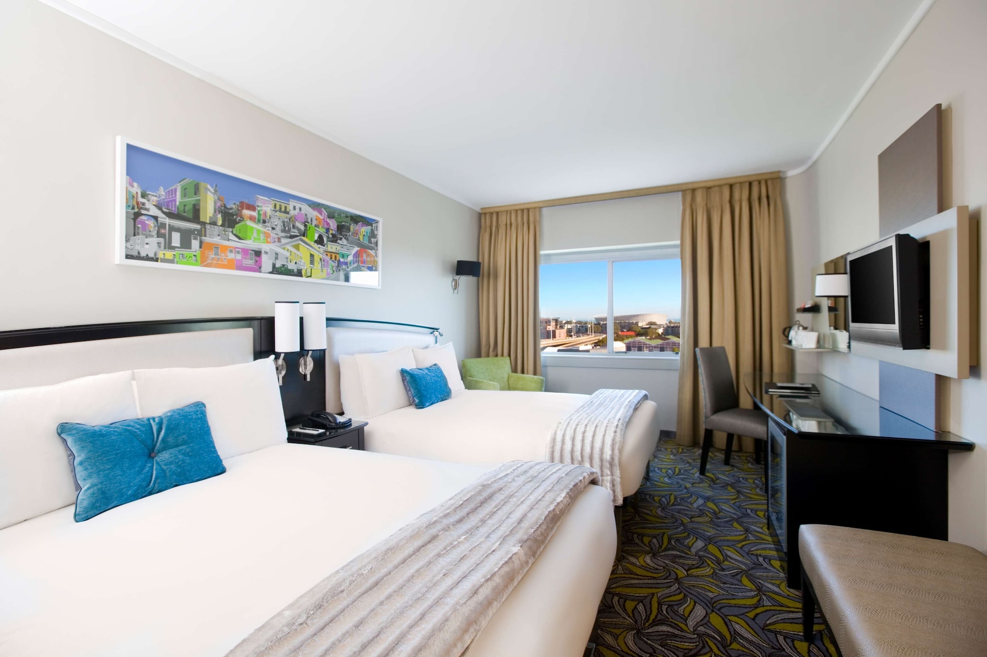 ROOM, 2 DOUBLE BEDS
