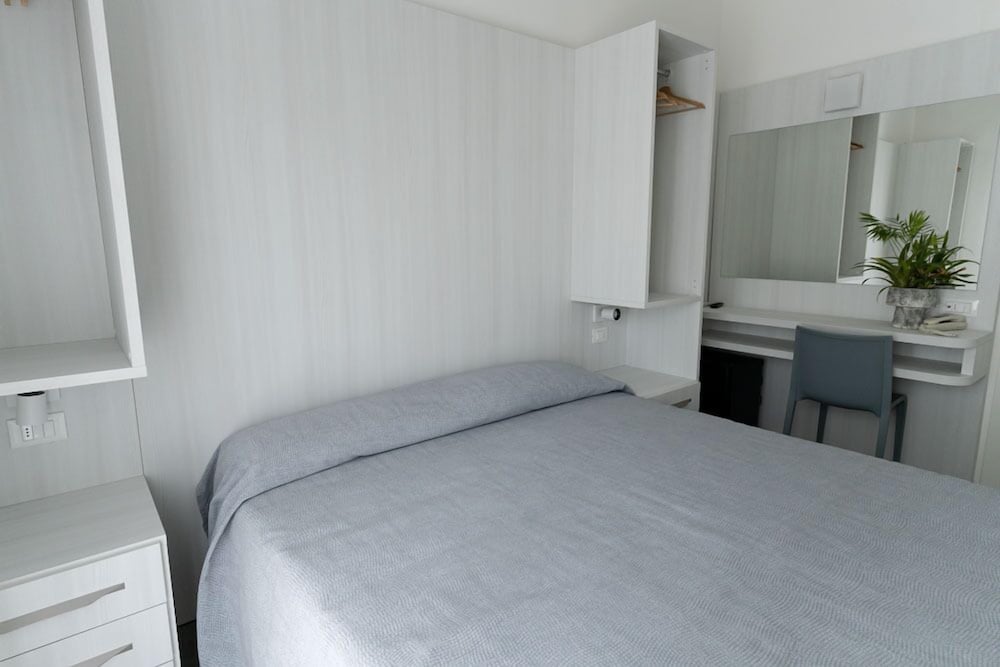 Hotel Eugenio 7/31