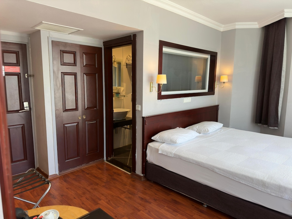 Ata Park Hotel 22/67