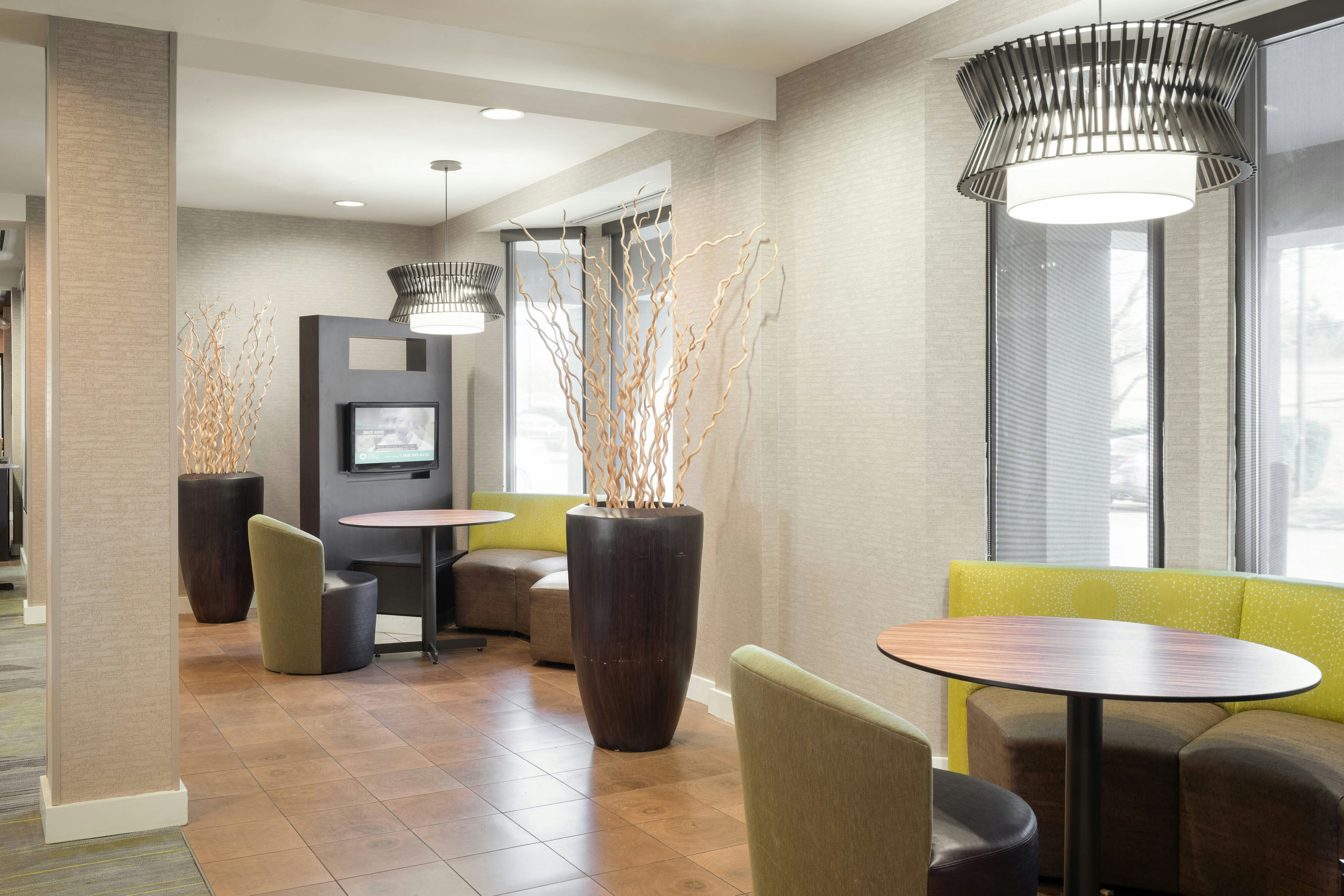 Courtyard By Marriott Princeton 10/18