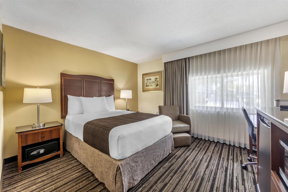 Standard, Double Bed, Accessible