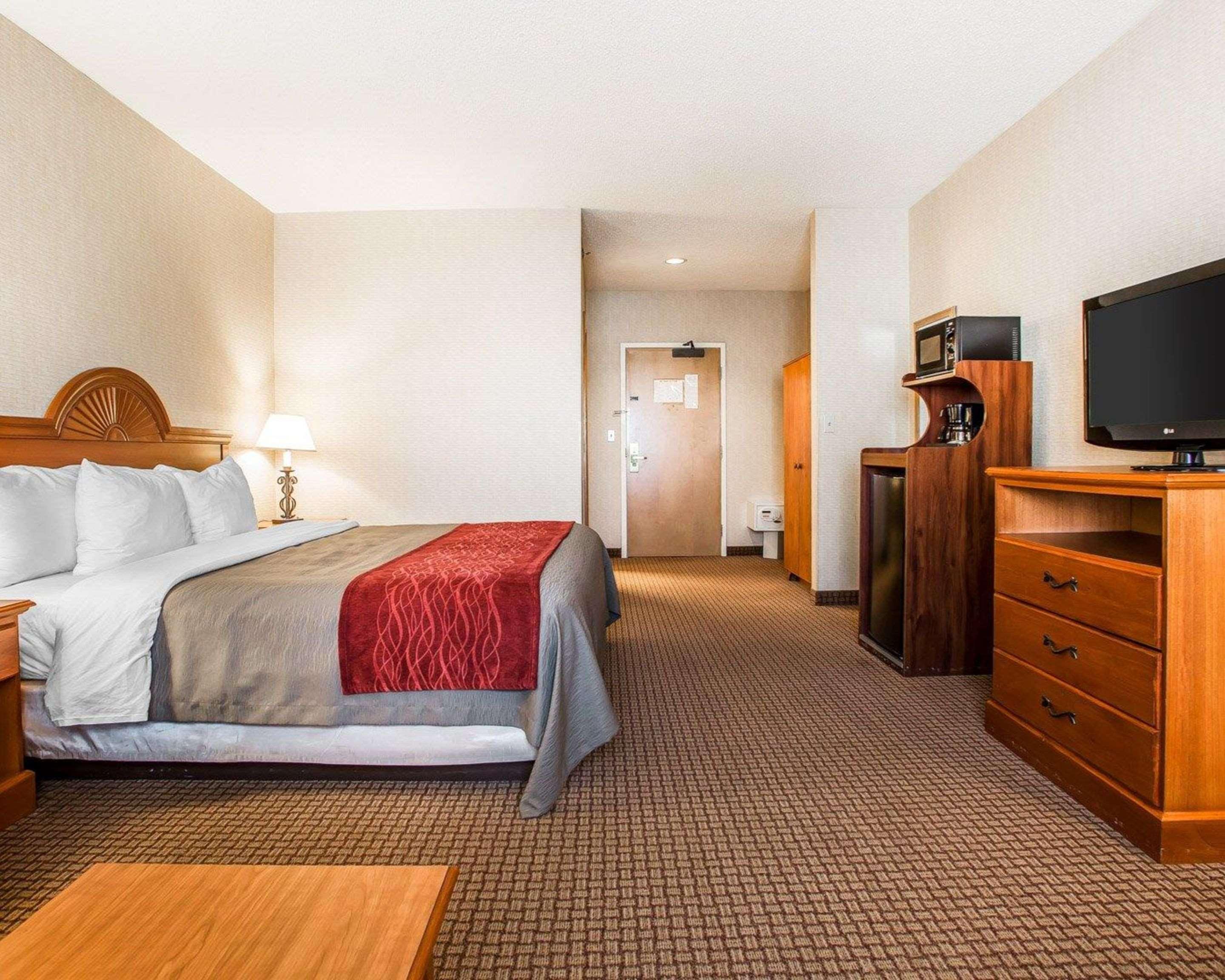 Room, Double Bed