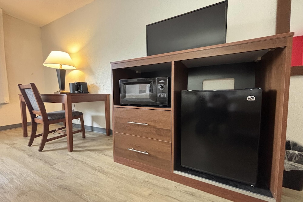 Ramada by Wyndham Effingham 31/41