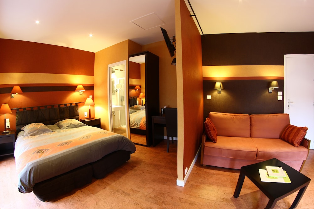 Hostellerie De La Mer 7/35