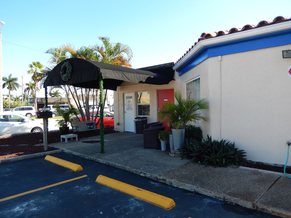 Haven Hotel Fort Lauderdale Airport 34/35