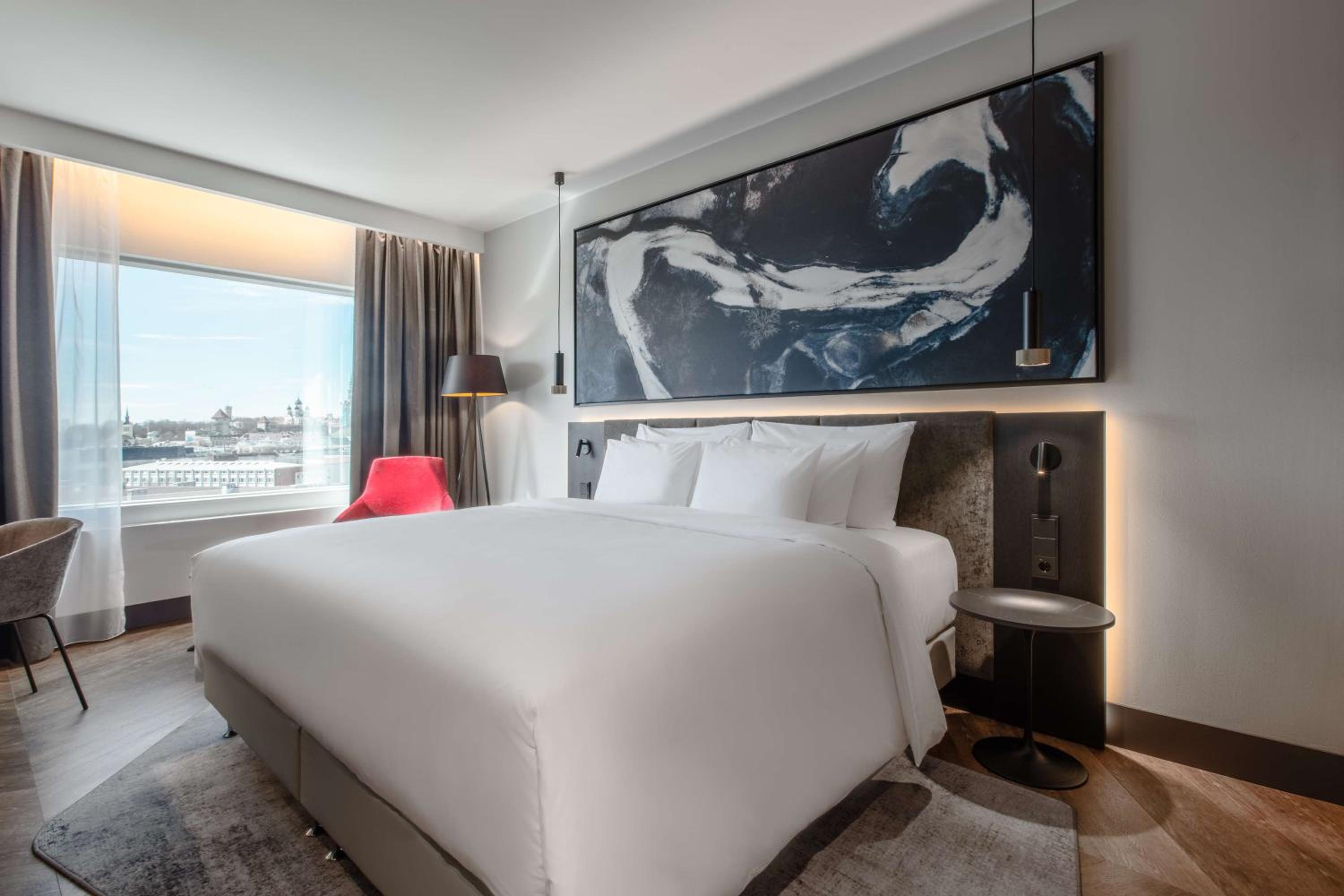 Collection, King Bed, Accessible