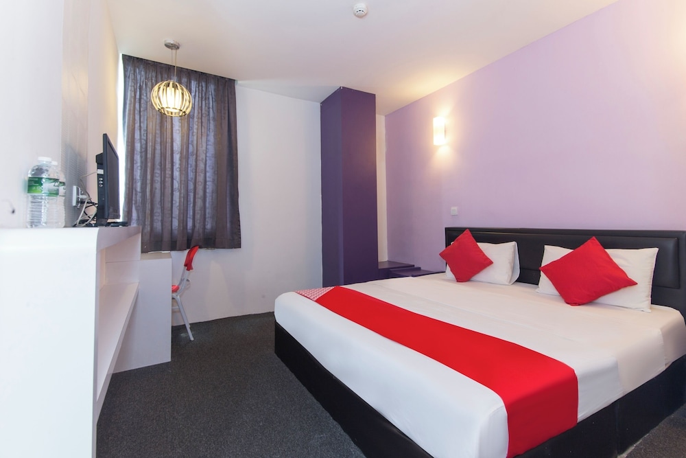OYO 442 Marvelton Hotel 24/41