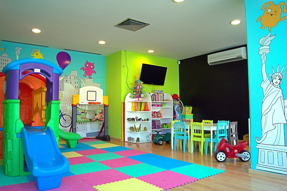 Rivoli Select Hotel 53/60