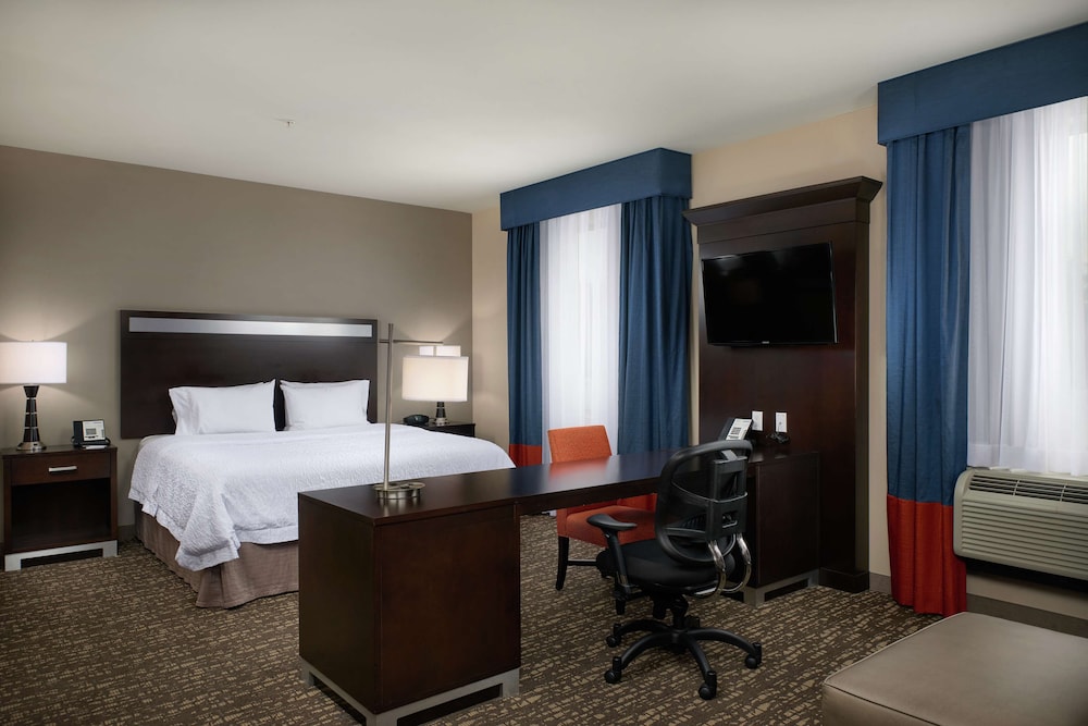 Hampton Inn Suites Portland Vancouver 41/49