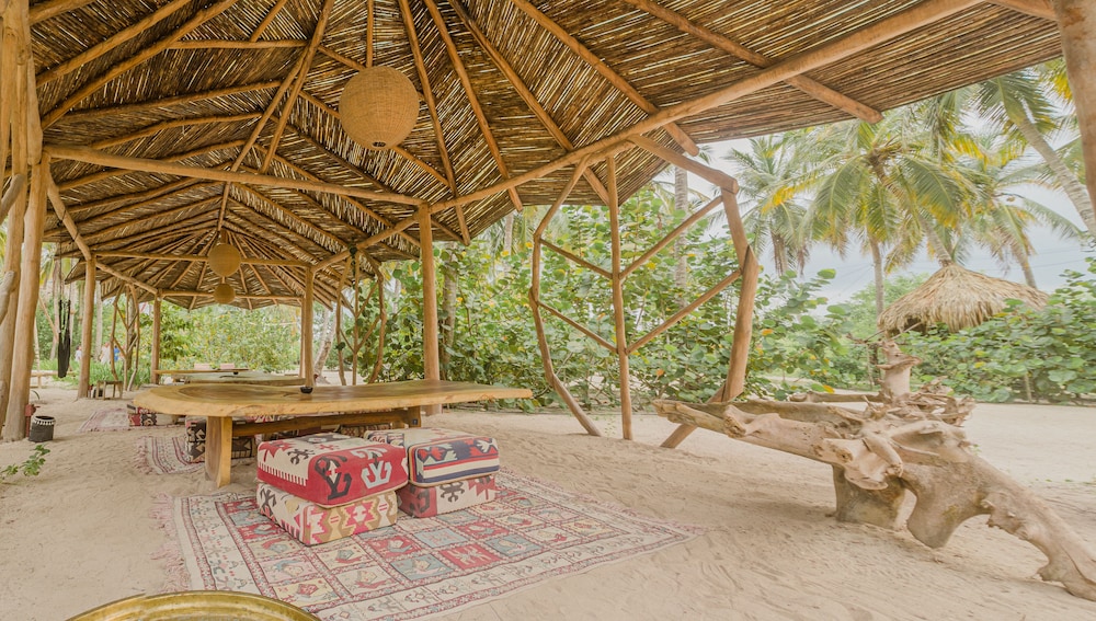 Eteka Slow Beach Hotel - Adults only 30/50