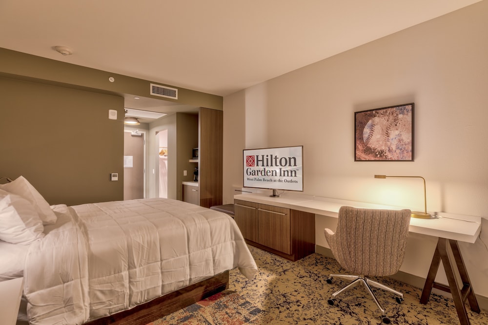 Hilton Garden Inn West Palm Beach I95 Outlets 21/48