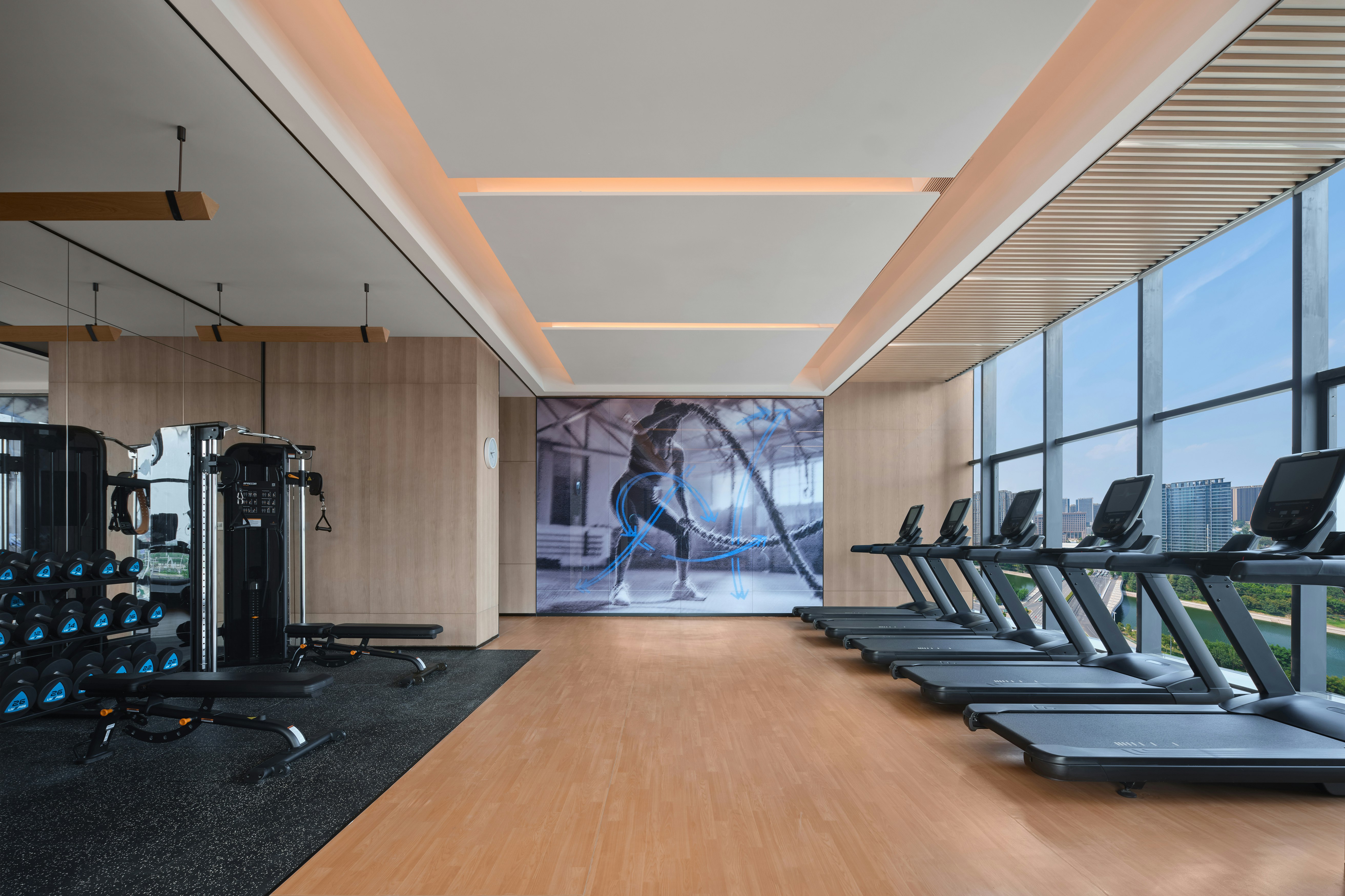 DoubleTree by Hilton Zhengzhou East 19/41