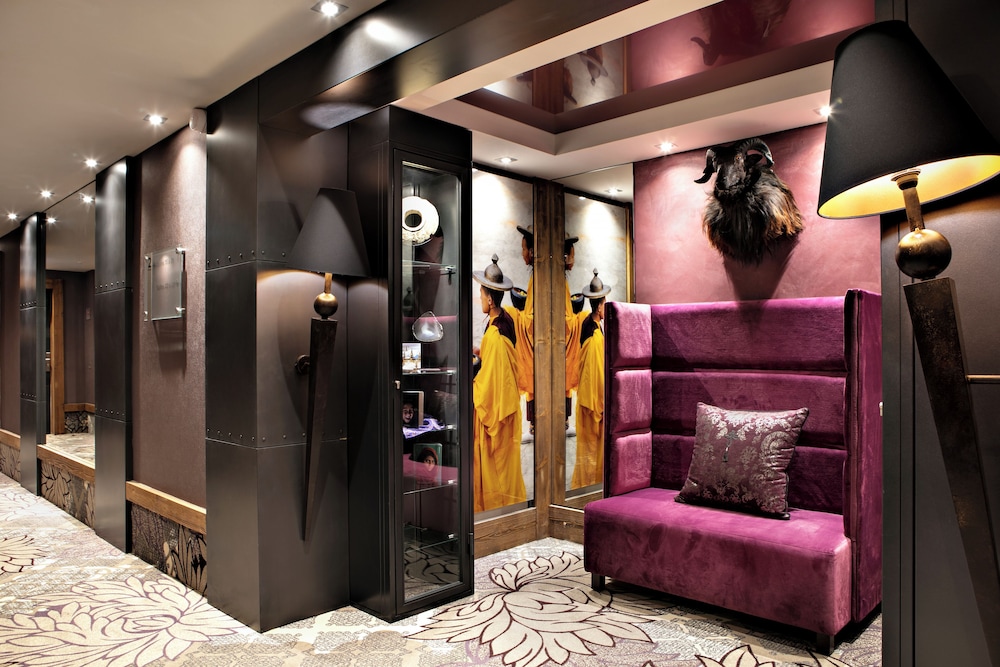 Hotel Alexane 35/50