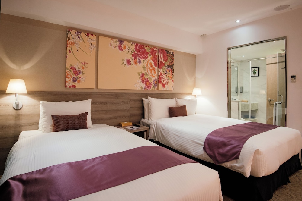 Aeris International Hotel 17/61