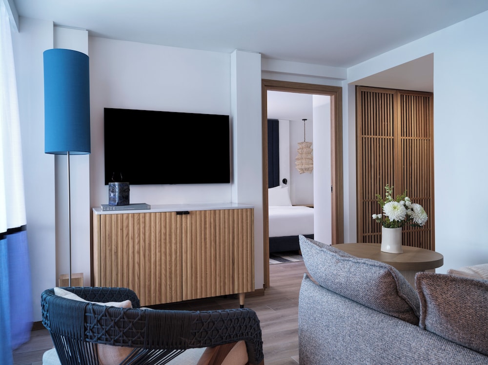 InterContinental Crete by IHG 9/50