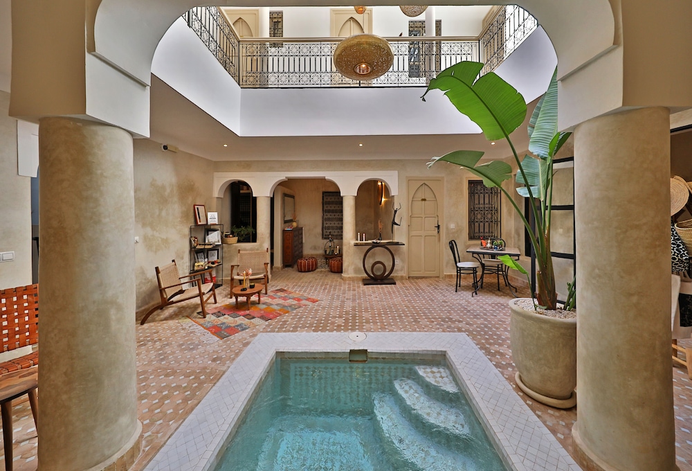 Riad Al Badia 26/50