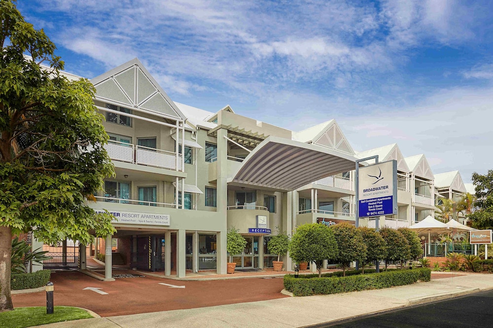 Broadwater Resort Apartments Como 3/67