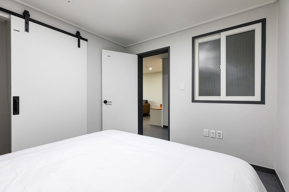 DELUXE, FAMILY, TWIN BEDS, MOUNTAIN VIEW
