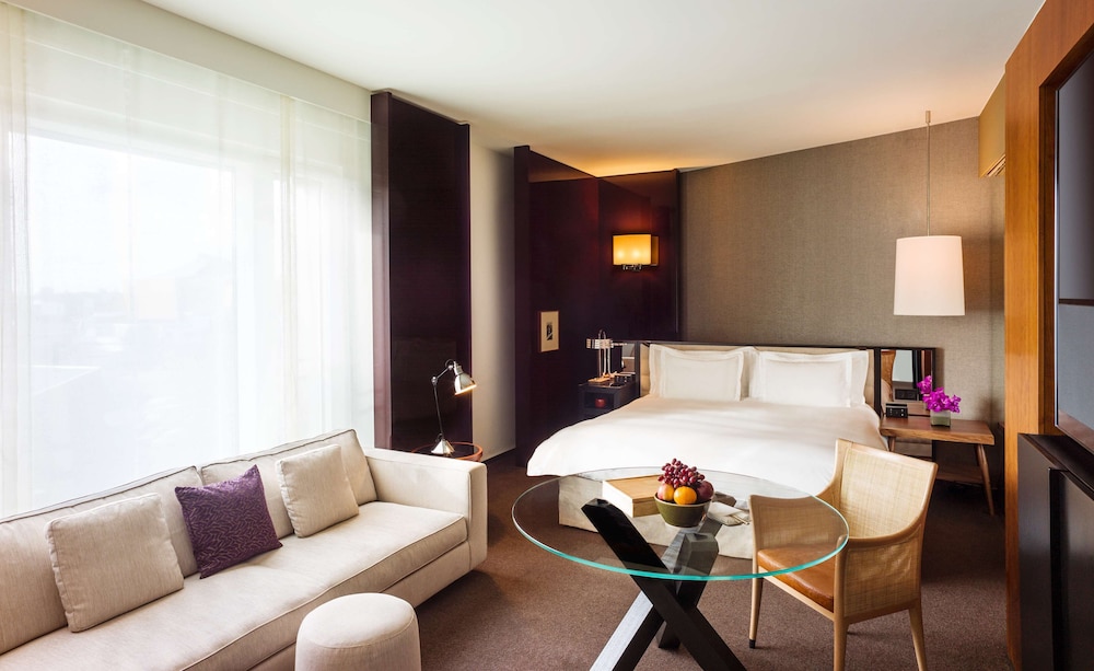 GRAND HYATT BERLIN 51/80