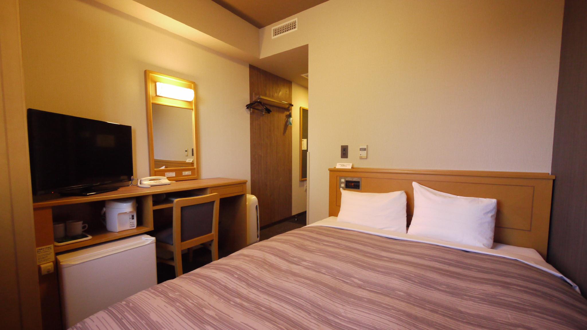 Semi Room, Standard, Semi Double Bed, No View, Smoking