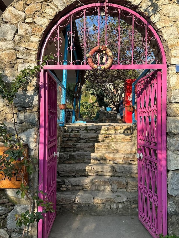 Eski Datca Pansiyon Cafe 41/50