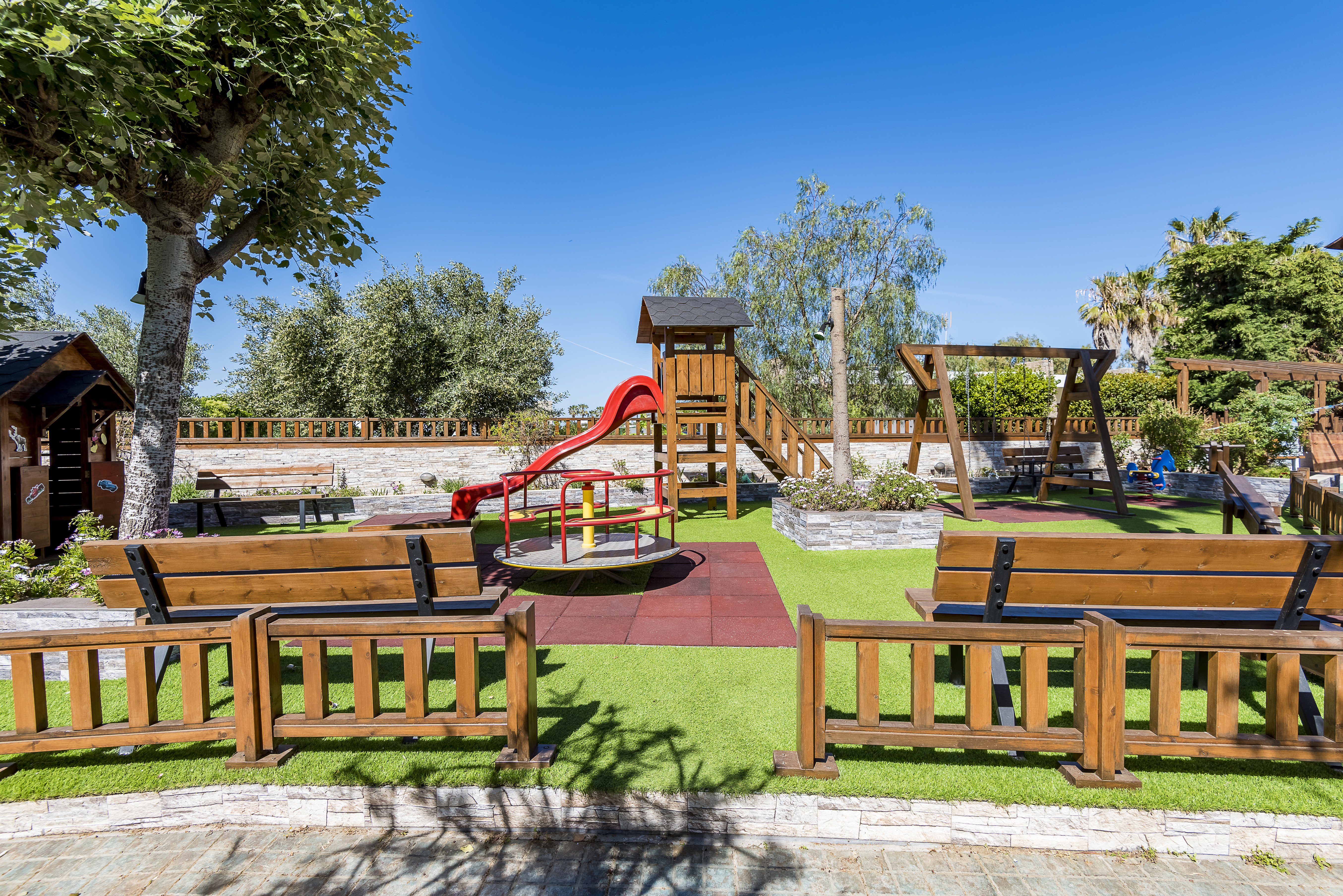 Gaia Garden Hotel 38/50
