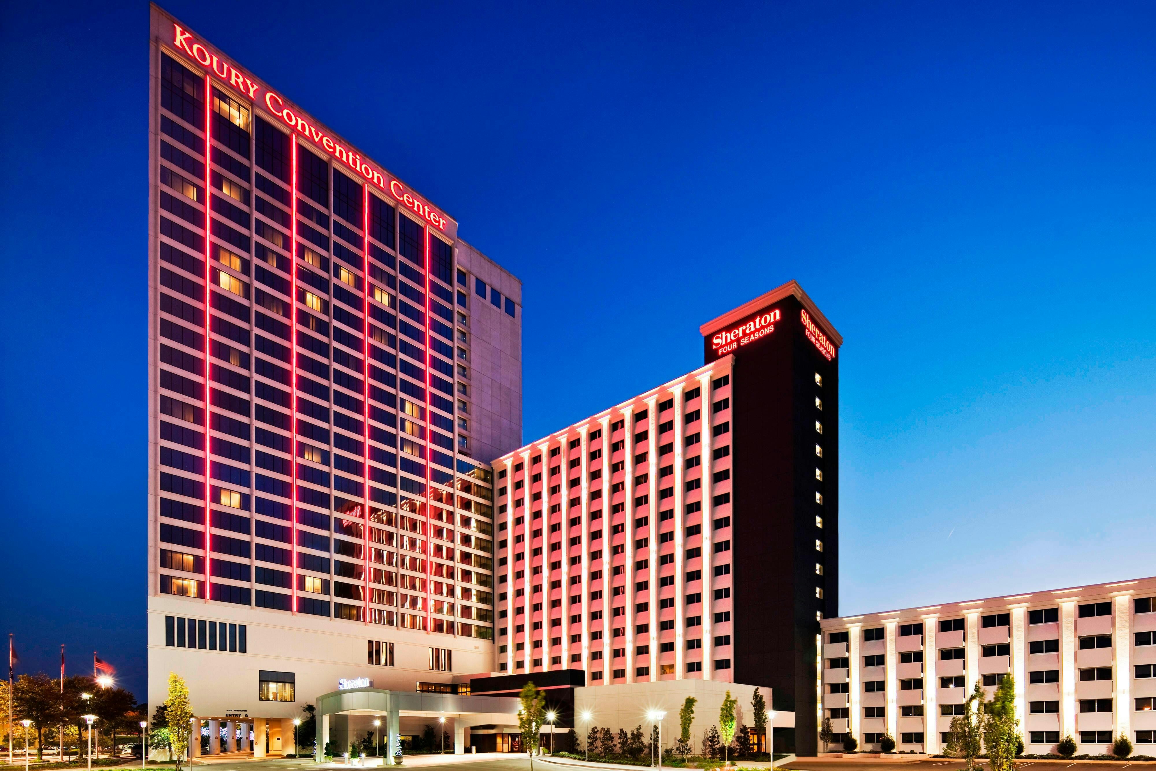 Sheraton Greensboro At Four Seasons photo3