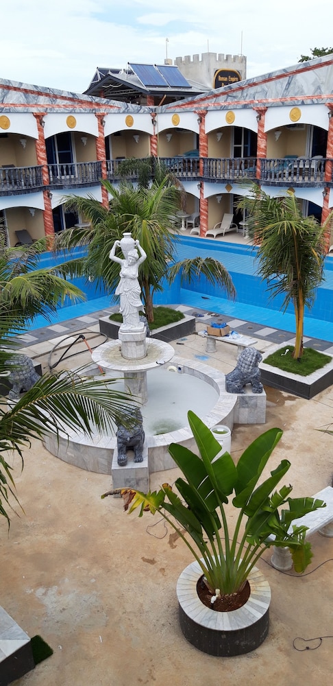 Roman Empire Panglao Boutique Hotel 45/50
