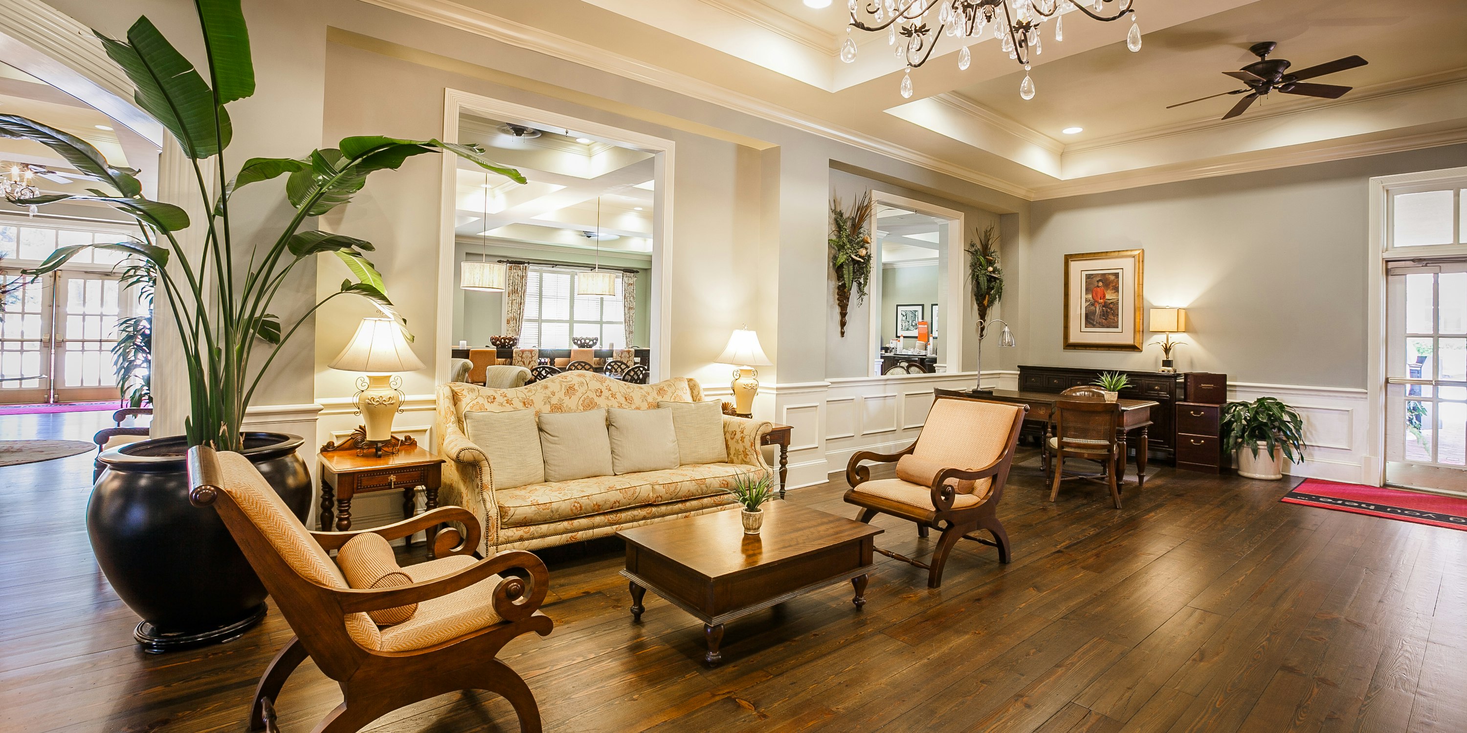 Hampton Inn and Suites Savannah Historic District 38/77