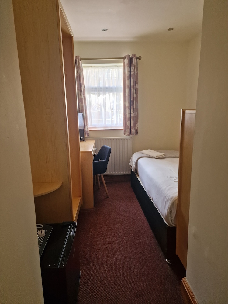Hotel 65 35/62