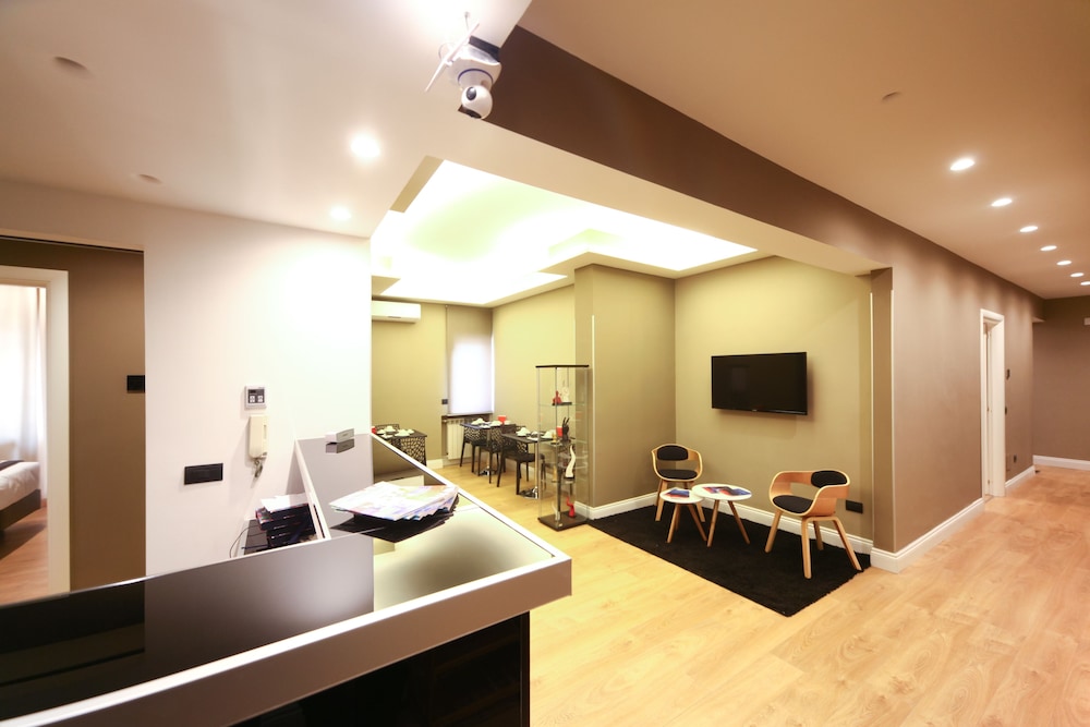 7th Floor Suite 31/50