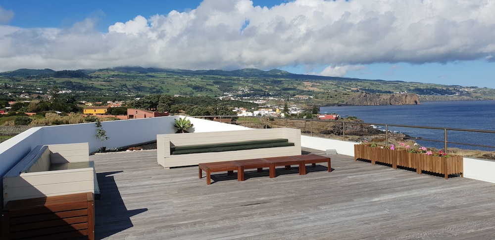 Sao Vicente Lodge 37/43