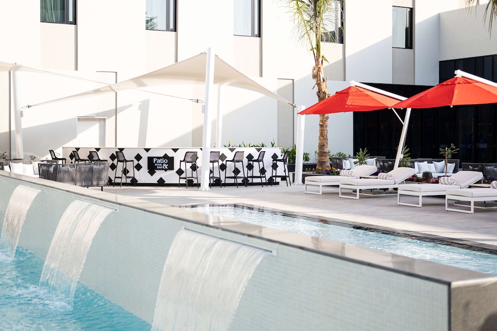 Maani Muscat Hotel & Suites 54/59