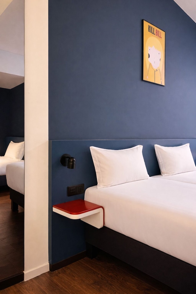 Clap Clap Hotel 15/49
