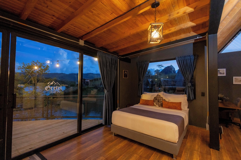 Gretel Chalets Suizos 13/50