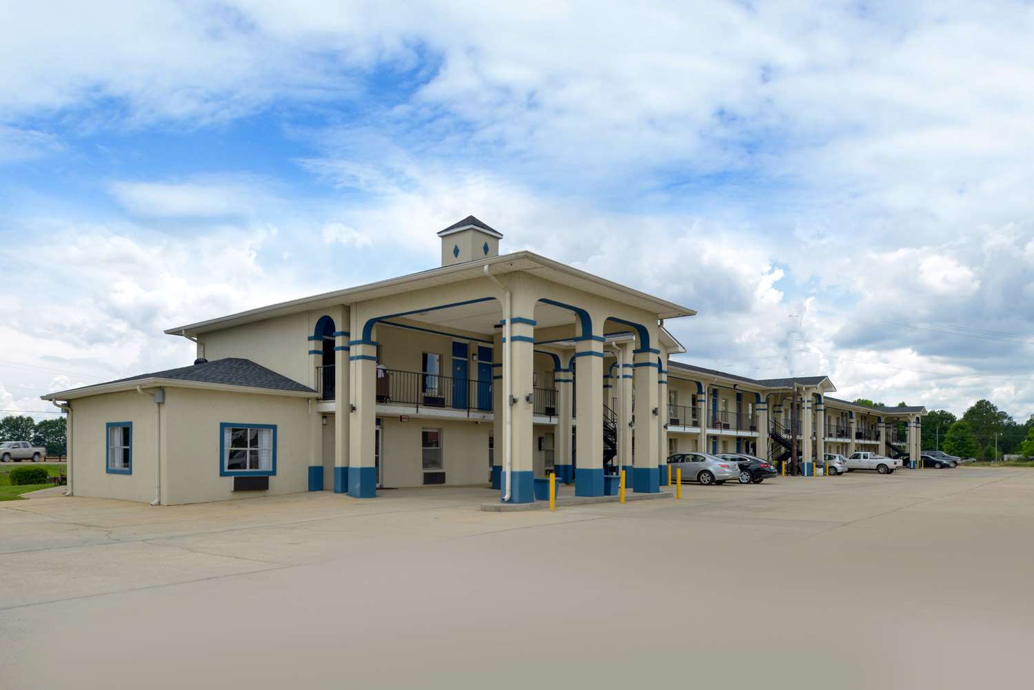 Americas Best Value Inn Monroeville 6/26