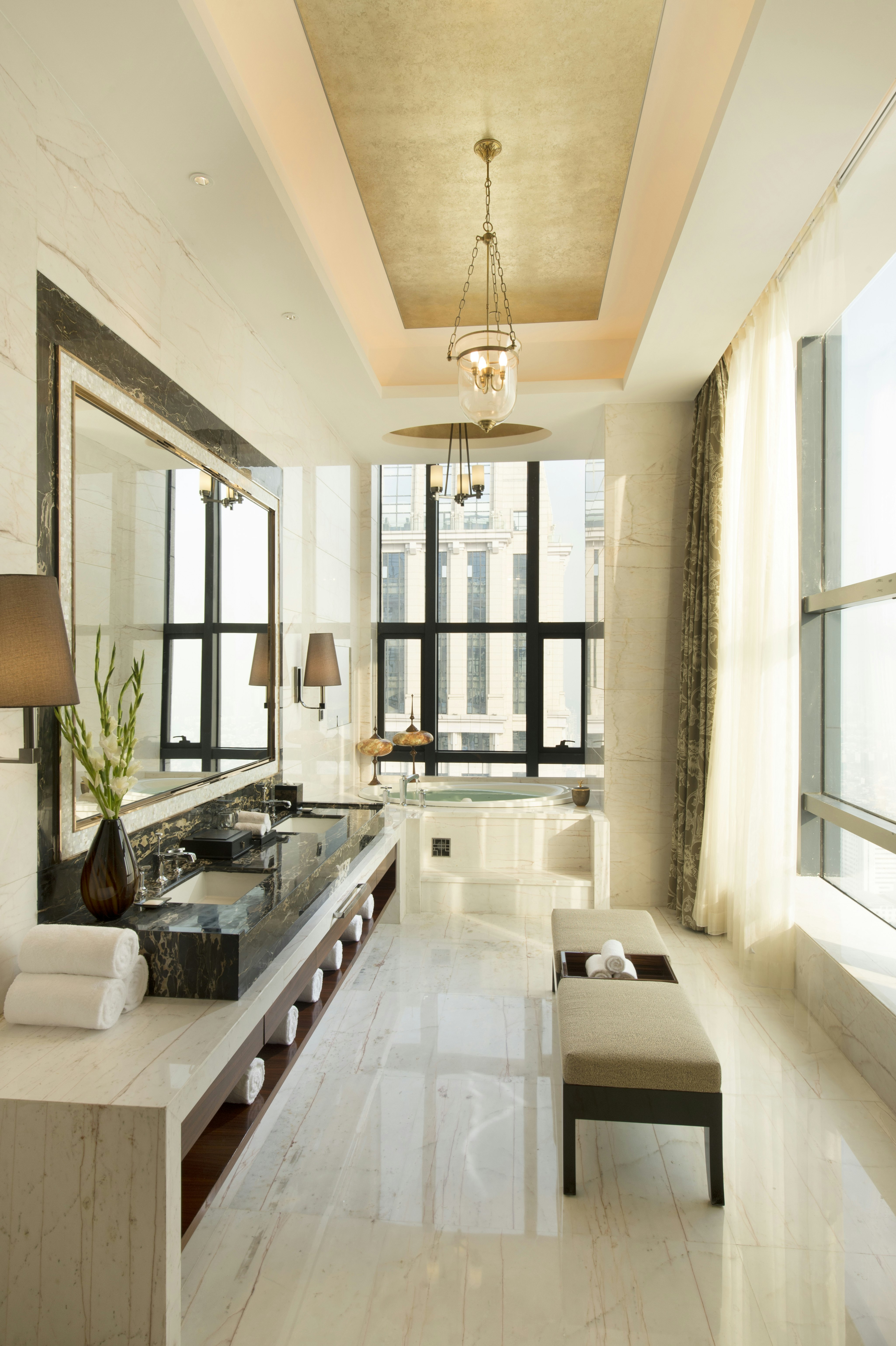 Hilton Zhongshan Downtown 33/74