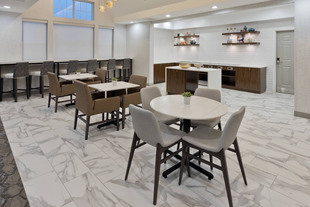 Residence Inn By Marriott Columbus 53/69