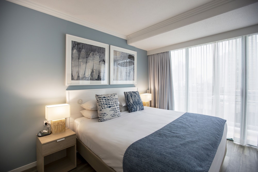 Mantra Crown Towers Surfers Paradise 21/95