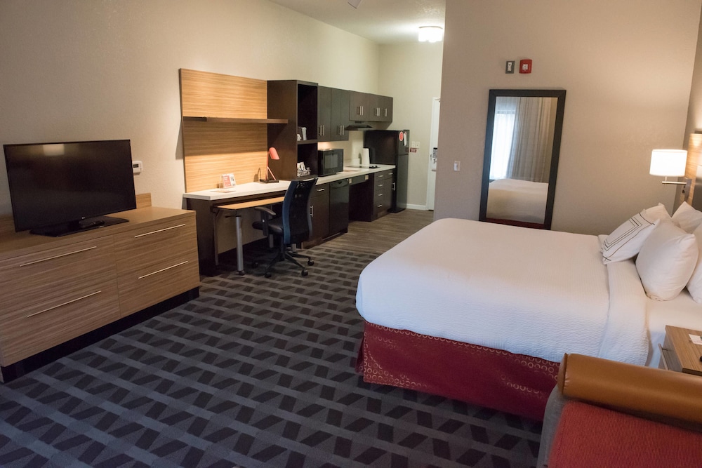 Towneplace Suites Battle Creek 8/47