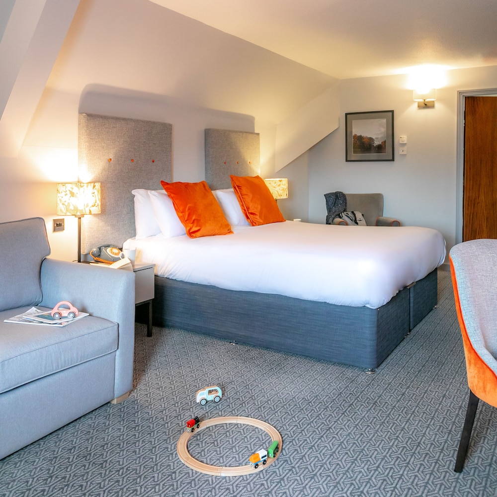 Cedar Court Hotel Harrogate 31/59