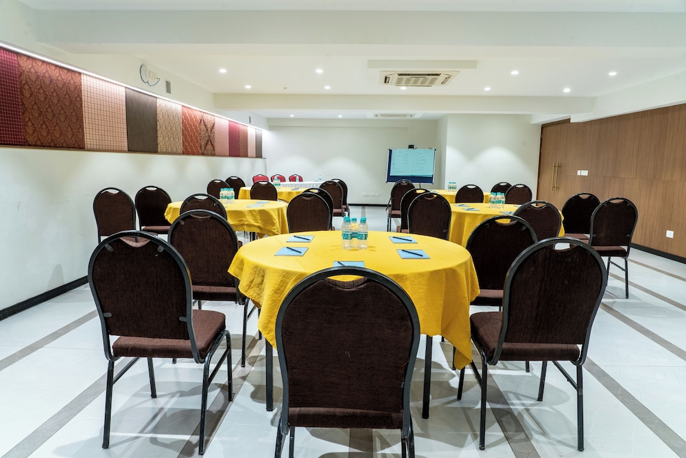 DEE CEE MANOR-T NAGAR 22/24