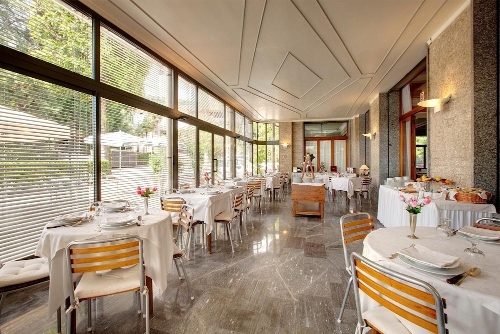 Hotel Beau Rivage 54/69