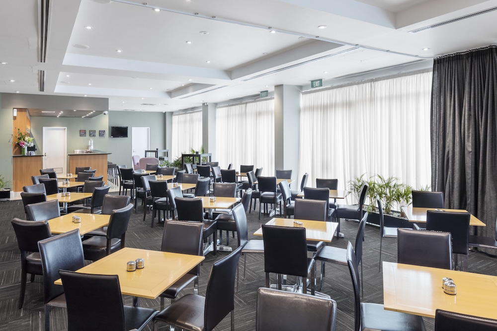 Nesuto Parramatta Apartment Hotel 58/67