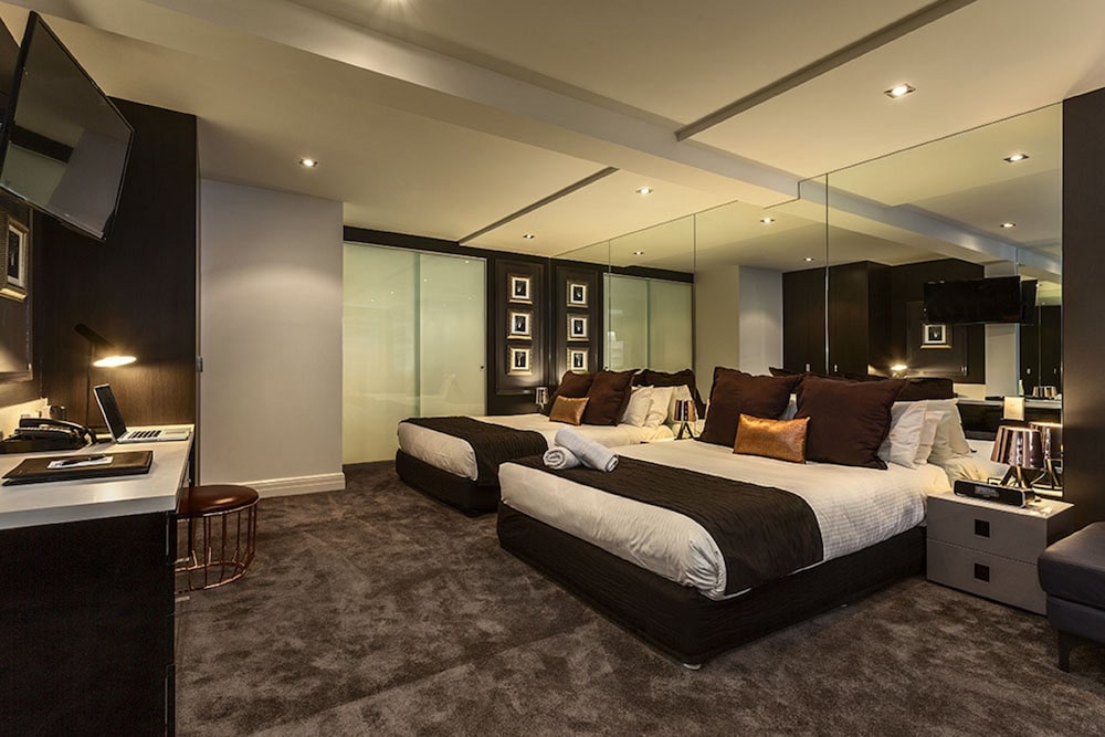 STUDIO, APARTMENT, TWIN BEDS