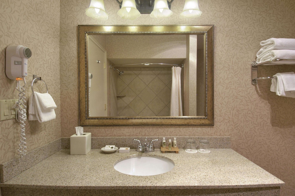 Red Lion Hotel Coos Bay 17/39