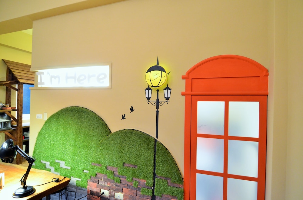 I'm Here B&amp;B 30/47