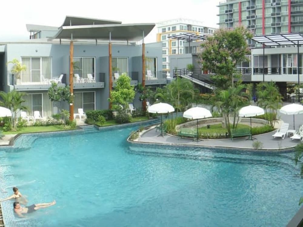 PAEVA LUXURY SERVICED RESIDENCE 42/48